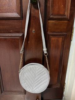 (Category: ) located in . Submitted by changisale (Listing ID 1462724973, Image 1). Description: .