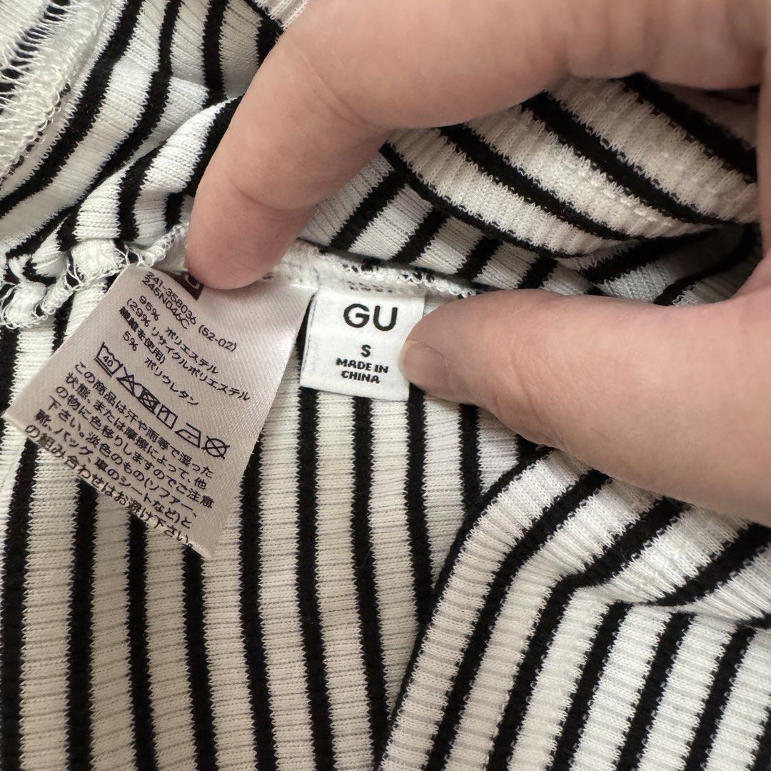 GU Off Shoulder Top (Category: Blouses) located in Quezon City. Submitted by wanderingpenguin (Listing ID 1462793106, Image 3). Description: No when worn unless posted No measurements unless posted Apologies for the wrinkles & uneven lighting :).