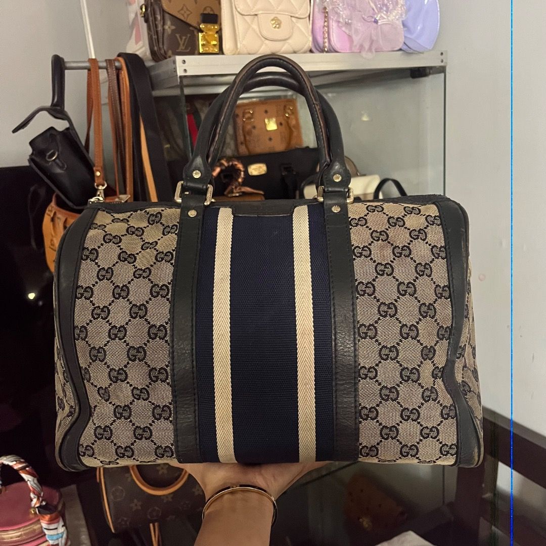 Gucci Doctors Bag (Category: Luxury Bags & Wallets) located in Cagayan de Oro. Submitted by kathkoleksyon (Listing ID 1462725316, Image 1). Description: .