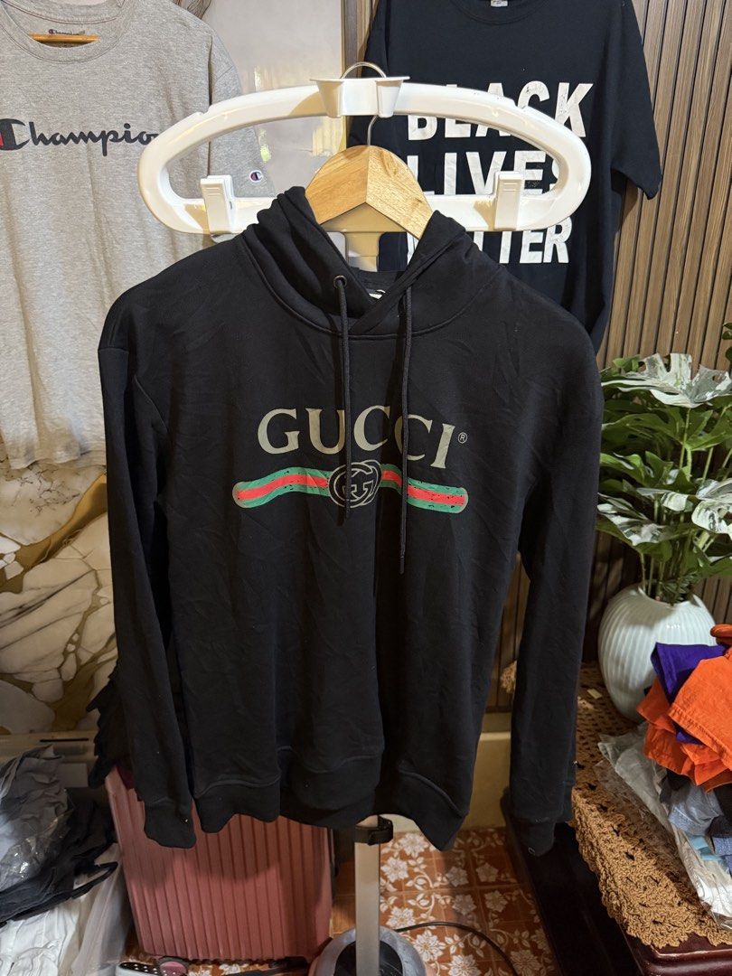 Gucci Hoodie (Category: Hoodies) located in Davao. Submitted by ry.cuen.lagare (Listing ID 1462768126, Image 1). Description: MOP: Gcash MOD: J&T Express Location : Davao City Fb: Goodfind x Gooddeal.