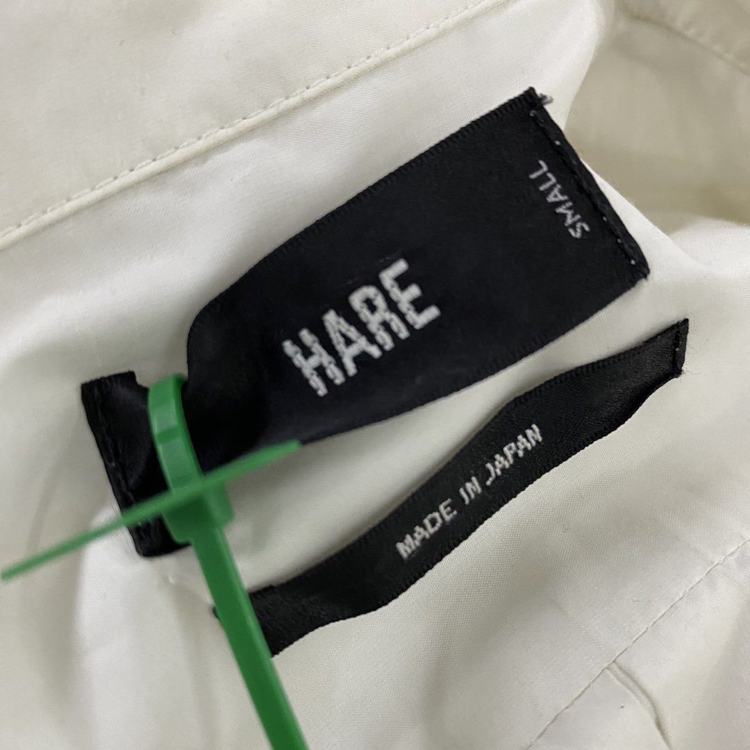 HARE Japan White Long Sleeve Button-Down Shirt (Category: Tshirts & Polo Shirts ) located in Imus. Submitted by kingbhatsdrygoods (Listing ID 1462742388, Image 3). Description: KingBhats HUB Please read below before inquiring or making a purchase. ✨ 👕 ITEM DETAILS (Inches): • Shoulder: 17.5 • Width: 20.5 • Length: 24.5 • Sleeve Length: 24.5 • Flaws/Issues: none 📌 ORDER & PAYMENT RULE: • First to pay, first served. No reservations. • Payment mus