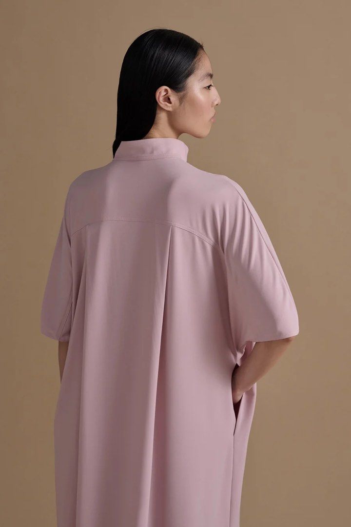 Harlan + Holden Dress (Category: Dresses) located in Makati City. Submitted by mochiiibean (Listing ID 1462736459, Image 3). Description: BNWOT Free shipping via GGX for Metro Manila.
