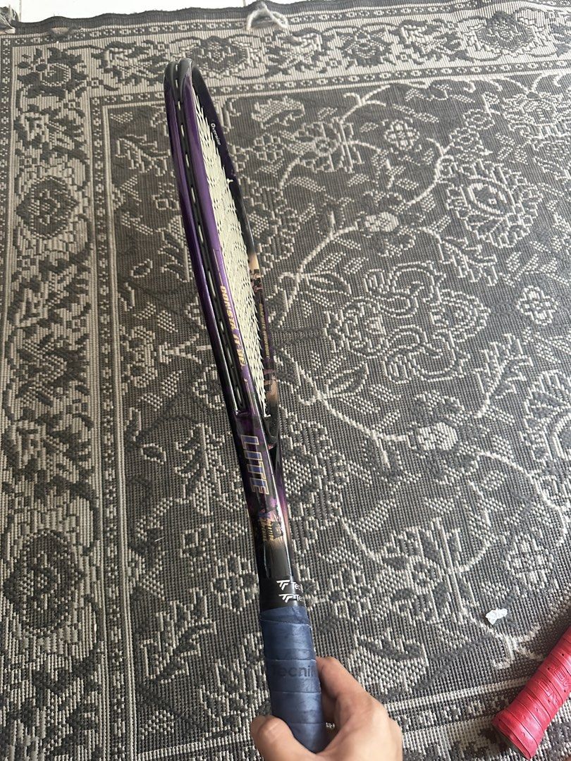 HEAD Liquidmetal 8 Lite Tennis Racket (Category: Racket and Ball Sports) located in Mandaluyong City. Submitted by hdvvv (Listing ID 1462689363, Image 2). Description: HEAD Liquidmetal 8 — specs * Head size: 112 sq in * Length: 27.25–27.33 in * Strung weight: around 283–286 g * String pattern: 16 × 19 * Beam: 28/26 mm * Balance: about 4 pts head-heavy * Swingweight: ~302 * Stiffness: around 66 RA * Technology: Liquidmetal + Total Sweetspot Constr