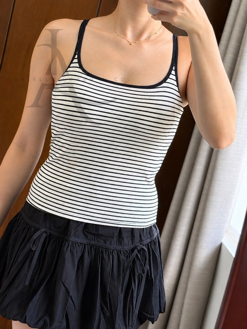 HELLO BRAND - Spaghetti Padded Top - Black (Category: Sleeveless) located in Manila. Submitted by ariellelorenco (Listing ID 1462885065, Image 1). Description: Codename: EMMA 👉🏻Padded Spaghetti Top 👉🏻Bust up to 36 in max 👉🏻Can fit up to Semi XL 👉🏻Straps not adjustable ***These are all actual photos ***Color may vary due to lighting .