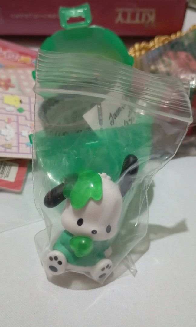 Hello kitty Pochacco figures (Category: Designer & Blind Box Toys) located in Manila. Submitted by ysabel1102 (Listing ID 1462872764, Image 2). Description: hello kitty and pochacco figures with gashapon 220 each take all 500.