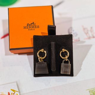 （分類：）位於 。 由 mmstation_hk 提交（商品編號 1462778648，圖片 1）。簡介： 。