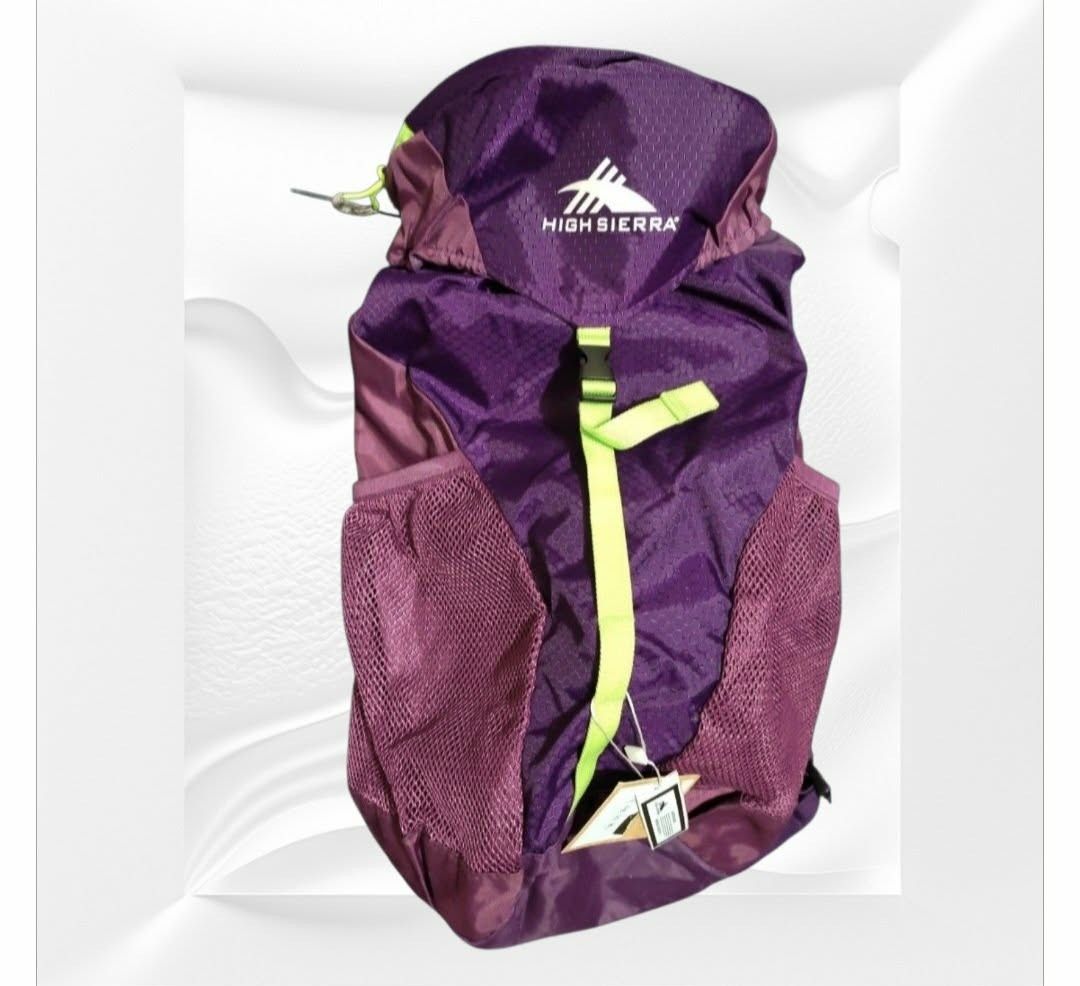 High Sierra Rucksack (Category: Backpacks) located in Paranaque City. Submitted by calm_youngstore7 (Listing ID 1462813739, Image 2). Description: High Sierra Rucksack .