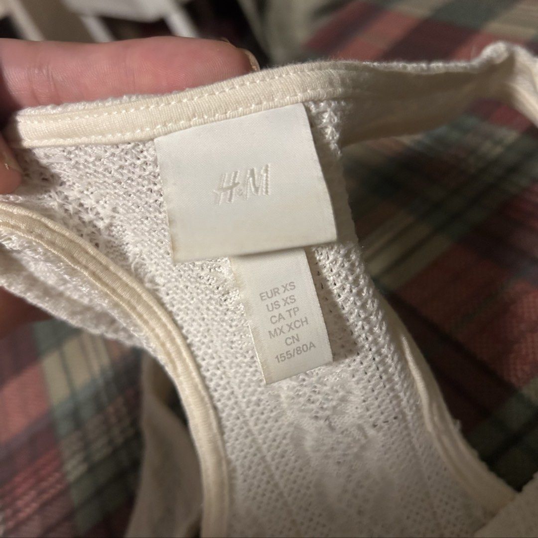 H&M Knitted Body Con Dress (Category: Dresses) located in San Juan City. Submitted by e_declutters2019 (Listing ID 1462837087, Image 2). Description: Size XS, fits S also.