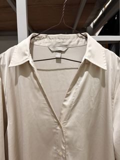 (Category: ) located in . Submitted by dens.closet (Listing ID 1462826437, Image 1). Description: .