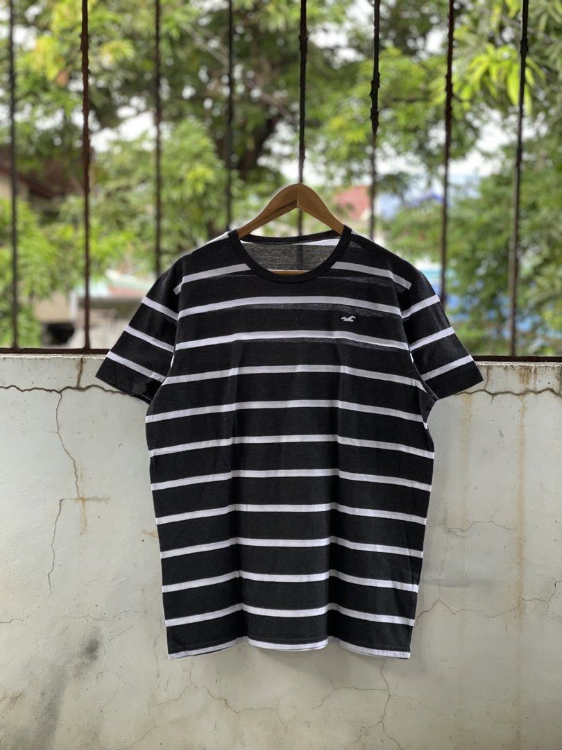 Hollister stripe polo (Category: Tshirts & Polo Shirts ) located in Manila. Submitted by jmurbanfinds (Listing ID 1462864210, Image 1). Description: Width:21.5 Length:28 Tag: hollister Size:large Color Rate: 9/10 Condition:9/10 Issue: none Mine: 200 each, 300 for 2 Mode of payment: Gcash Mode of shipping: J&T and lalamove For more information kindly click the “send message button” and other details of the item. Location: cabuyao laguna ——————————