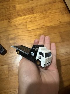 (Category: ) located in . Submitted by userdoesntscam (Listing ID 1462833233, Image 1). Description: .