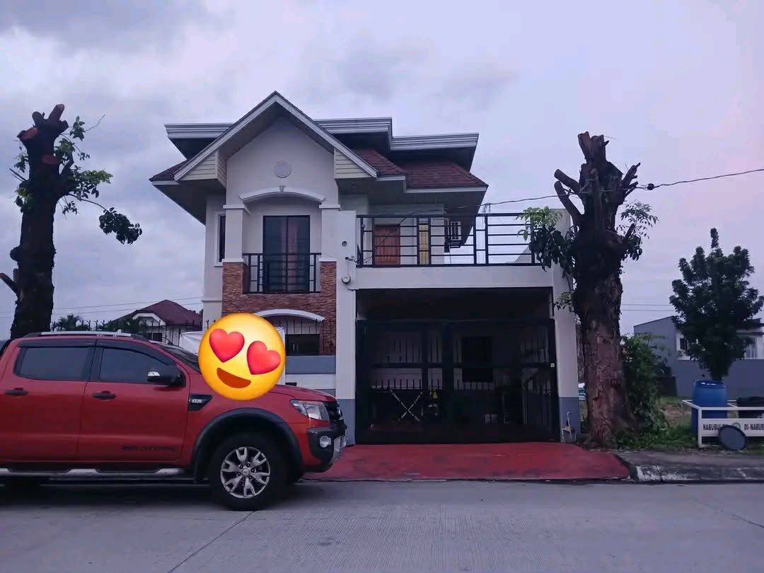 House and lot (Category: House & Lot) located in Manila. Submitted by jurukhian (Listing ID 1462740272, Image 1). Description: Rush-House and lot forsale 150 sqm complete clean title 3 bedrooms with aircon 3 toilets 1 kitchen 1 living room 1 terrace 1 car garage and 2 extension rooms located in a secured subd asking price 8.9M net to seller call or txt. Thank you .