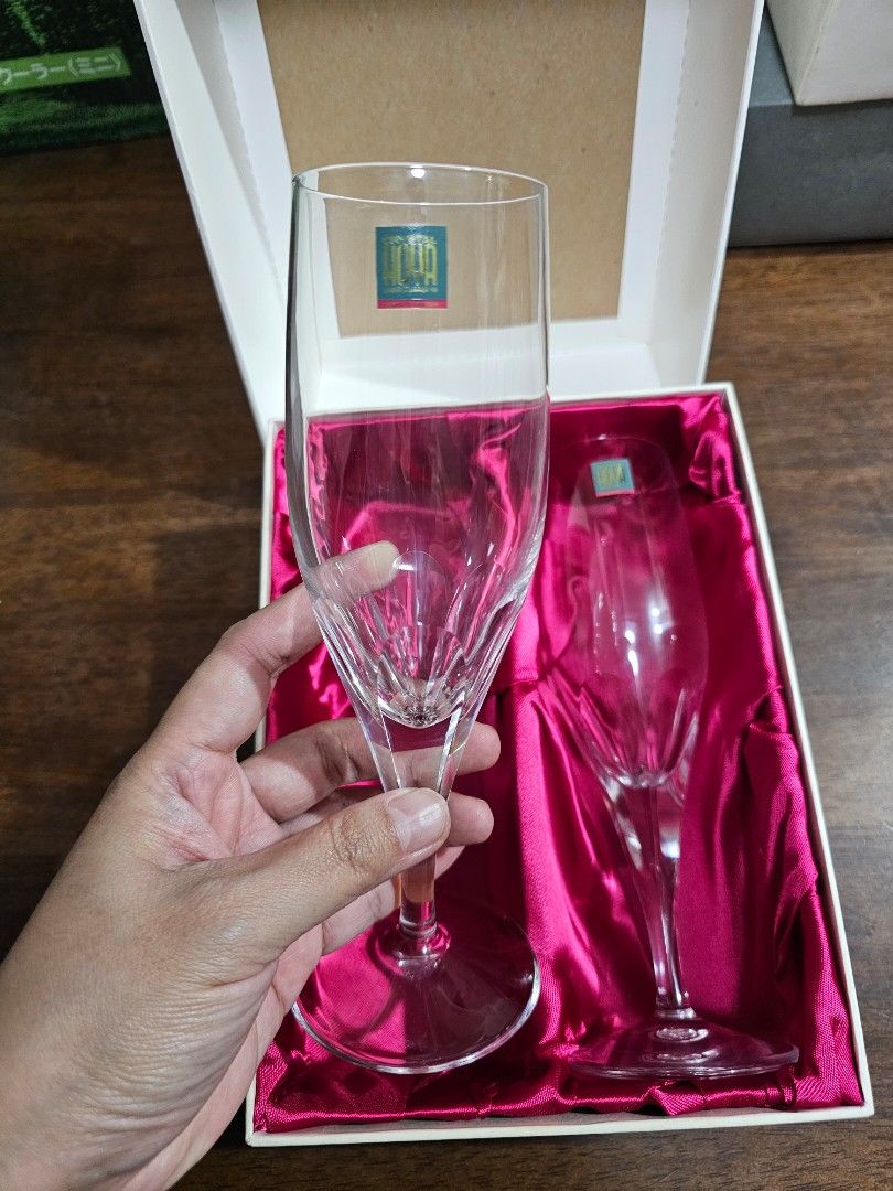 HOYA CRYSTAL Champagne Flute - 2 pcs (Category: Dinnerware & Cutlery) located in Quezon City. Submitted by senyoramaria (Listing ID 1462828619, Image 3). Description: HOYA CRYSTAL Champagne Flute 2 pcs 2 inches rim diameter 7.8 inches tall.