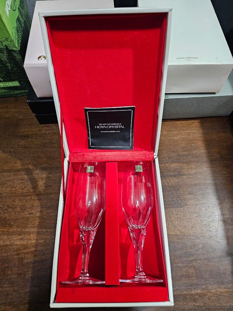 HOYA CRYSTAL Champagne Flute - 2 pcs (Category: Dinnerware & Cutlery) located in Quezon City. Submitted by senyoramaria (Listing ID 1462832951, Image 1). Description: HOYA CRYSTAL Champagne Flute 2 pcs 2 inches rim diameter 7.8 inches tall *Same pattern lang to nung isang posting. Magkaiba lng sila ng packaging..