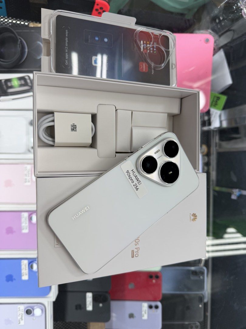 Huawei 90s Pro 12/256GB Openline Global no issues with box (Category: Other Gadgets) located in San Juan City. Submitted by najihahtelecomshop2018 (Listing ID 1462779083, Image 1). Description: Legit Store | Original unit FOR SALE | TRADE / SWAP ▫️INSTALLMENT thru: 🔸Credit Card (straight / installment) 🔸Ggives / Gcredit + 6% interest 🔸Spay Later + 6% interest (RFS: Buy and Sell any kinds of Gadgets) Description: Huawei 90s Pro 5G 12/256GB Open