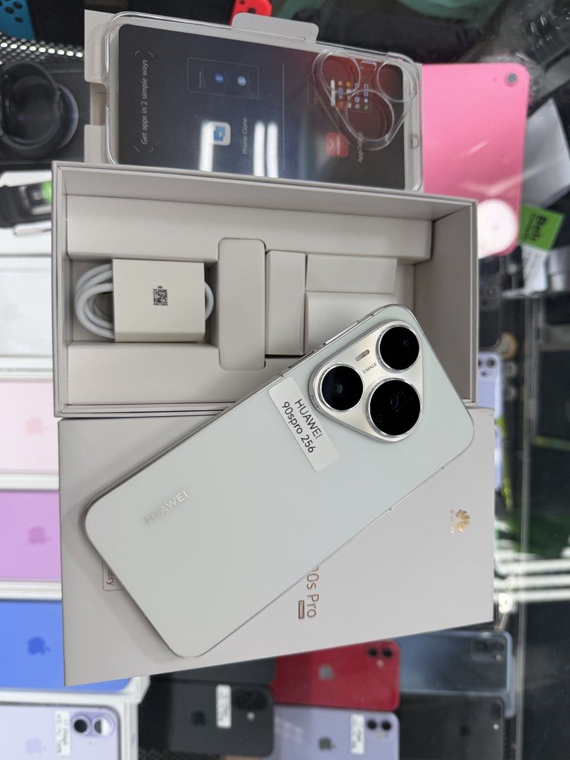 Huawei 90s Pro 12/256GB Openline Global no issues with box (Category: Other Gadgets) located in San Juan City. Submitted by najihahtelecomshop2018 (Listing ID 1462779083, Image 2). Description: Legit Store | Original unit FOR SALE | TRADE / SWAP ▫️INSTALLMENT thru: 🔸Credit Card (straight / installment) 🔸Ggives / Gcredit + 6% interest 🔸Spay Later + 6% interest (RFS: Buy and Sell any kinds of Gadgets) Description: Huawei 90s Pro 5G 12/256GB Open
