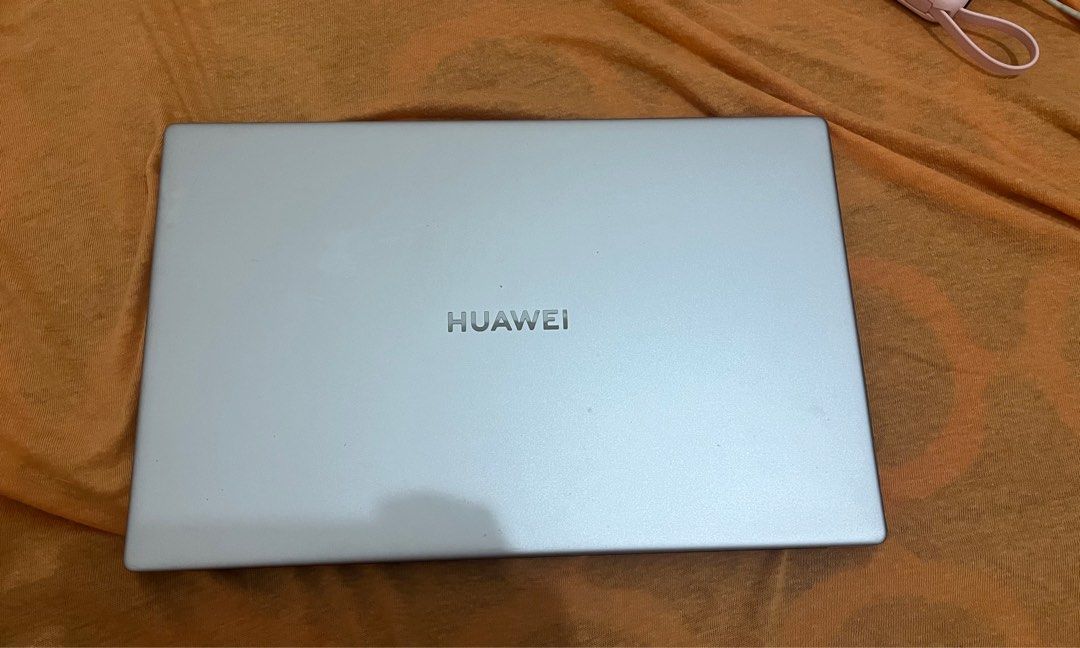 Huawei MateBook D15 (Category: Laptops & Notebooks) located in Cebu City. Submitted by bastardofthebarrel (Listing ID 1462862402, Image 1). Description: Specifications: • Huawei MateBook D 15 • 11th Gen Intel Core i3-1115G4 • 8GB RAM • 256GB SSD • Intel UHD Graphics • 15.6” Full HD Display • Windows 11 Home • 64-bit operating system Condition: ✅ Fully working ✅ Smooth for everyday tasks and schoolwork ✅ No major issues 📌 Actual condition and any