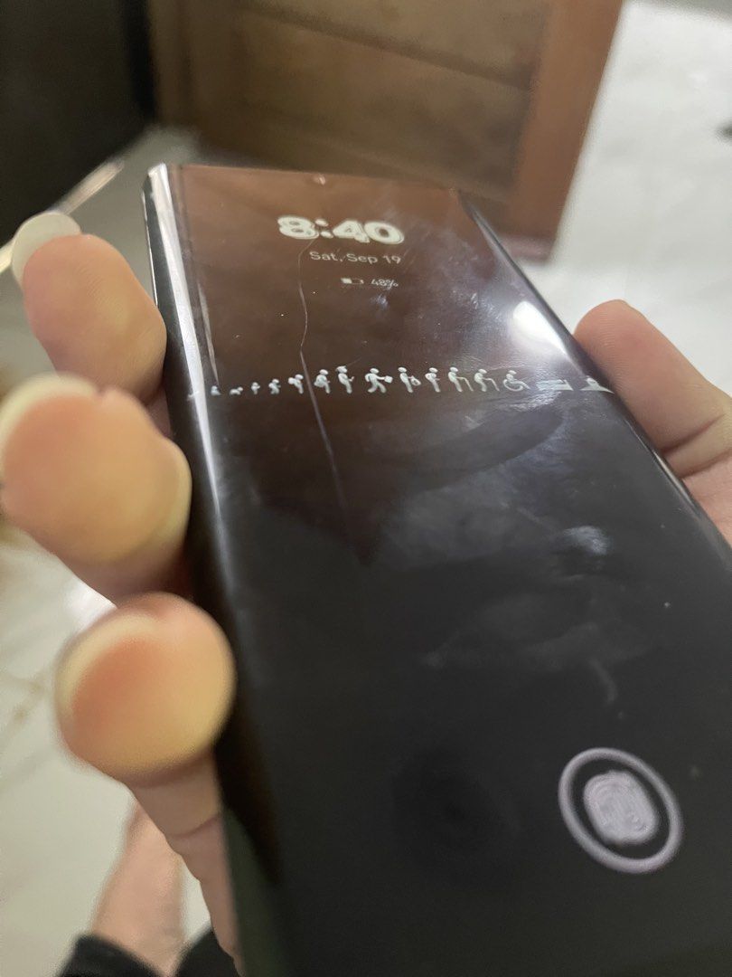 HUAWEI P30 pro (Category: Huawei) located in Marikina City. Submitted by hxnnessy (Listing ID 1462804507, Image 3). Description: still smooth, but has cracked screen, but still usable (not affecting the usage) 8/256gb No other issues No history of repair No history of bypass.
