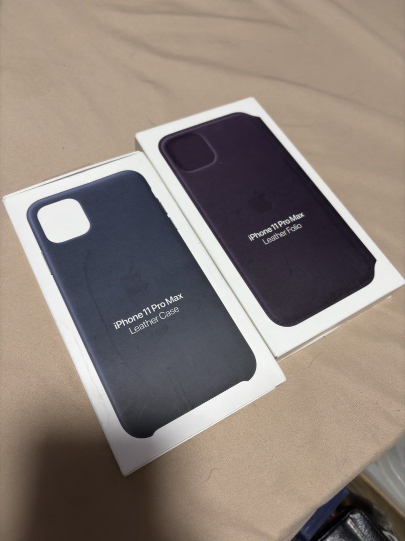 Iphone 11 pro max original leathers cases (Category: Cases & Sleeves) located in Valenzuela. Submitted by tonshingwa (Listing ID 1462832489, Image 1). Description: For sale original iphone 11 pro max cases Good as bnew For only 700 pesos for both na Thanks.