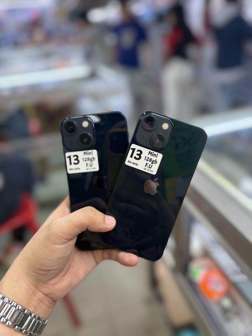 IPhone 13 MINI 128GB 97BH no issues Openline (Category: iPhone 13 Series) located in San Juan City. Submitted by najihahtelecomshop2018 (Listing ID 1462794481, Image 1). Description: Legit Store | Original unit FOR SALE | TRADE / SWAP ▫️INSTALLMENT thru: 🔸Credit Card (straight / installment) 🔸Ggives / Gcredit + 6% interest 🔸Spay Later + 6% interest (RFS: Buy and Sell any kinds of Gadgets) Description: iPhone 13 MINI 128GB other GB are also ava