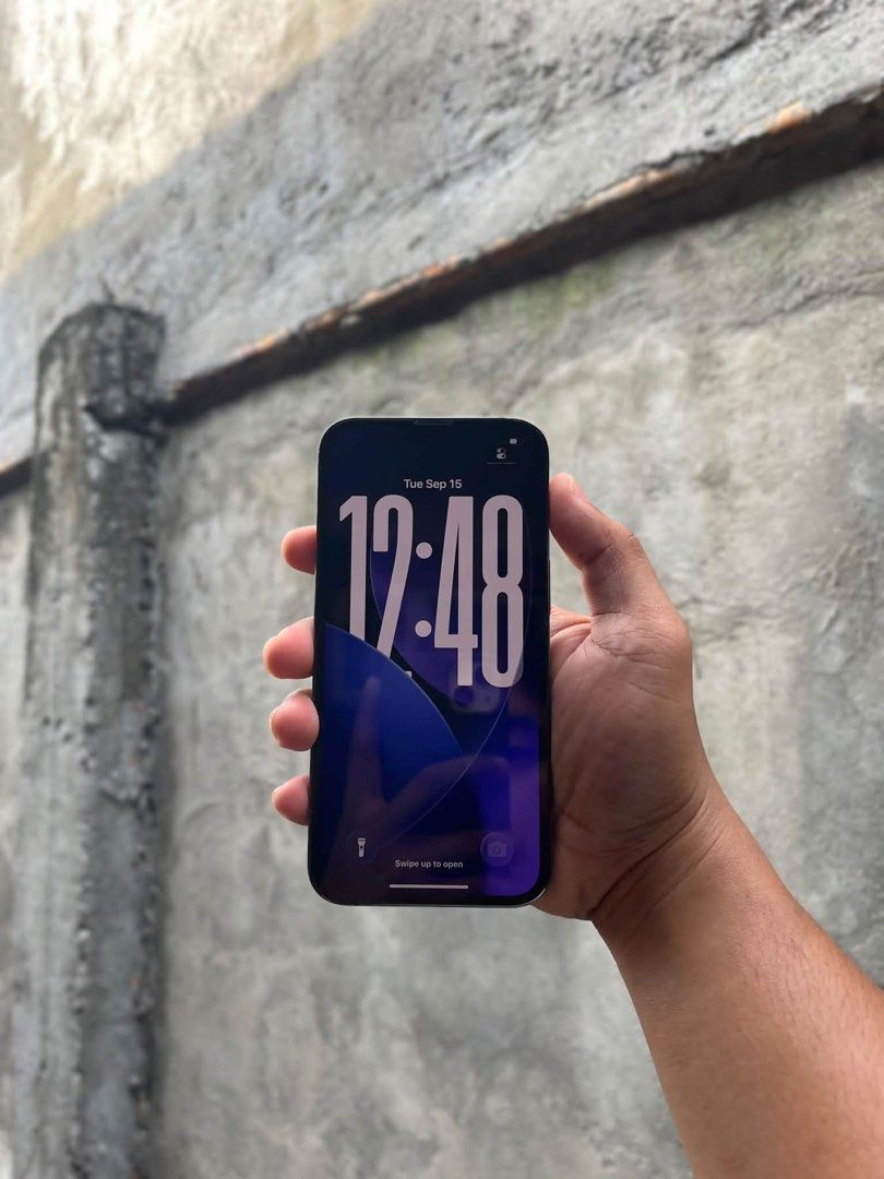 IPHONE 13 PRO 128GB (Category: Cases & Sleeves) located in Manila. Submitted by sesski (Listing ID 1462716063, Image 2). Description: 📱 iPhone 13 Pro 128GB — Graphite FOR SALE! ✨ Clean, smooth, and ready to use! • iPhone 13 Pro 128GB • Graphite 🖤 • Factory Unlocked / FU • ZP/A Variant • 72% Battery Health — original battery, makunat pa gamitin 🔋 • Replaced LCD - it was replaced with a genuine Apple part at Power Mac Center • Face ID — Working 