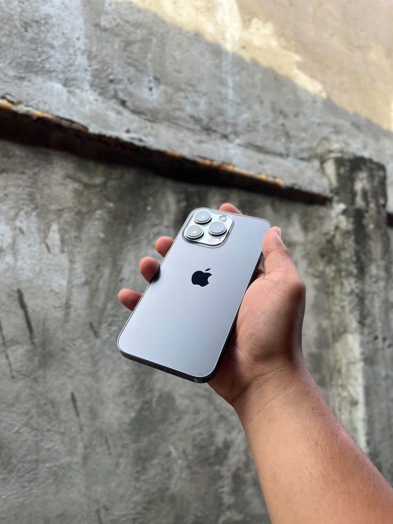 IPHONE 13 PRO 128GB (Category: Cases & Sleeves) located in Manila. Submitted by sesski (Listing ID 1462716063, Image 1). Description: 📱 iPhone 13 Pro 128GB — Graphite FOR SALE! ✨ Clean, smooth, and ready to use! • iPhone 13 Pro 128GB • Graphite 🖤 • Factory Unlocked / FU • ZP/A Variant • 72% Battery Health — original battery, makunat pa gamitin 🔋 • Replaced LCD - it was replaced with a genuine Apple part at Power Mac Center • Face ID — Working 