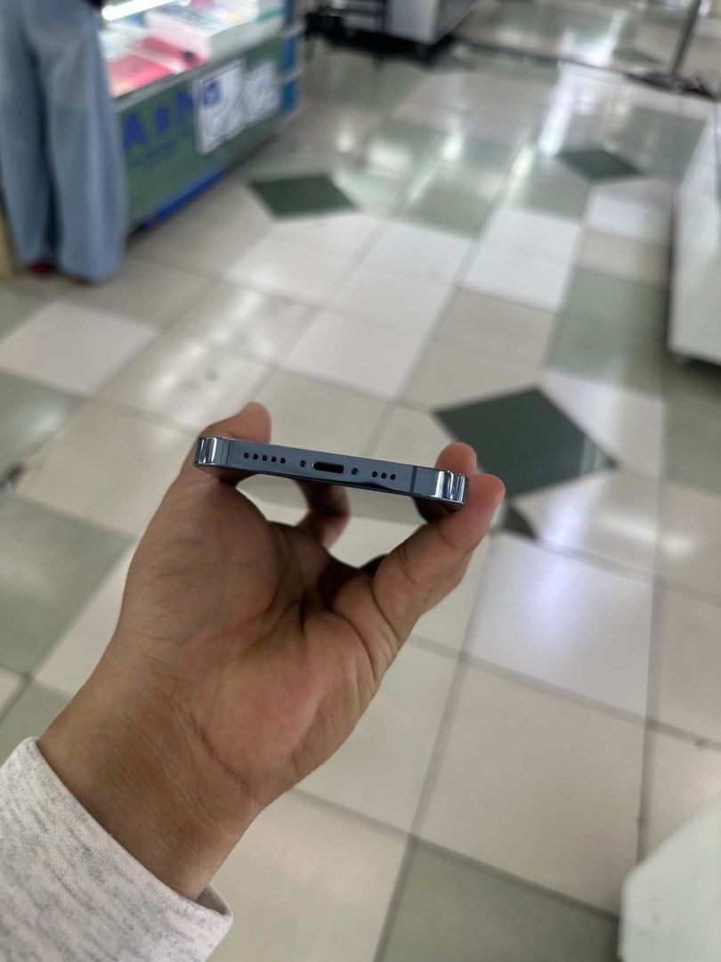 IPhone 13 Pro 1TB 99BH no issues openline no issues (Category: iPhone 13 Series) located in San Juan City. Submitted by najihahtelecomshop2018 (Listing ID 1462795019, Image 2). Description: Legit Store | Original unit FOR SALE | TRADE / SWAP ▫️INSTALLMENT thru: 🔸Credit Card (straight / installment) 🔸Ggives / Gcredit + 6% interest 🔸Spay Later + 6% interest (RFS: Buy and Sell any kinds of Gadgets) Description: iPhone 13 Pro 1TB ( other GB are al