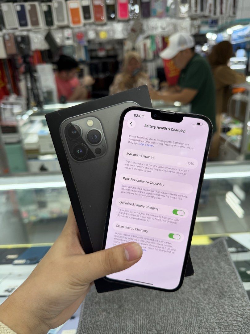 iPhone 13 Pro Max 256GB Factory Unlock No Issue Secondhand (Category: iPhone 13 Series) located in Pasig City. Submitted by FarAndRayShop (Listing ID 1462855745, Image 3). Description: 🔥 A GADGET SHOP — BUY • SELL • SWAP 📱 iPhone 13 Pro Max 256GB 💰 PRICE: ₱29,499 Looking for a legit, authentic, and hassle-free gadget transaction? You’re in the right place! ✨ UNIT DETAILS: ✅ Factory Unlocked ✅ Authentic / Genuine Unit ✅ No Hidden Issues ✅ Fully