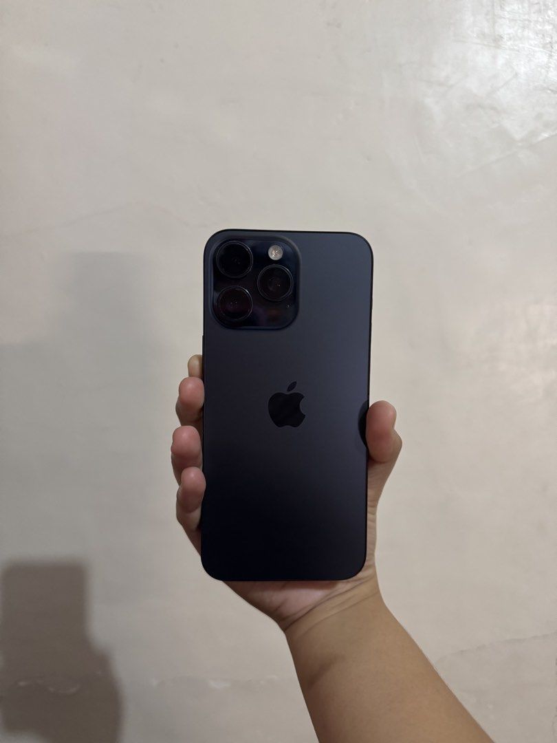 iPhone 15 Pro Max 512gb Blue Titanium (Category: Cases & Sleeves) located in Pasig City. Submitted by _kklovie (Listing ID 1462788065, Image 3). Description: Iphone 15 Pro Max 512gb / Blue Titanium Battery health: 78% with paint chips (sign of usage) and scratches No functional issue No sim restriction Local ZP/A Variant Unit, original box, and receipt BAWAL SA MAARTE, GUMAGANA LAHAT MAY GASGAS LANG Location: Pasig 36.5k fixed price Meet up only: