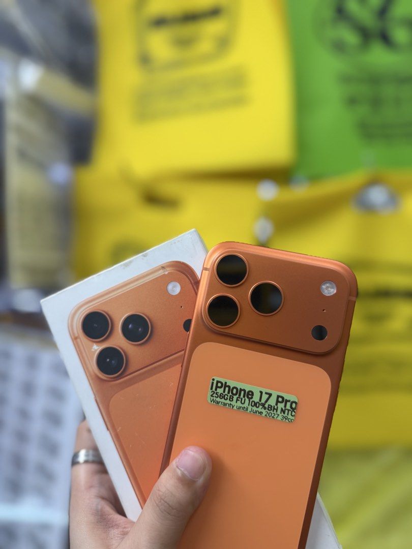 IPhone 17 Pro 256GB 100BH under warranty Openline no issues (Category: iPhone 17 Series) located in San Juan City. Submitted by najihahtelecomshop2018 (Listing ID 1462800865, Image 2). Description: Legit Store | Original unit FOR SALE | TRADE / SWAP ▫️INSTALLMENT thru: 🔸Credit Card (straight / installment) 🔸Ggives / Gcredit + 6% interest 🔸Spay Later + 6% interest (RFS: Buy and Sell any kinds of Gadgets) Description: iPhone 17 Pro 256GB ( other