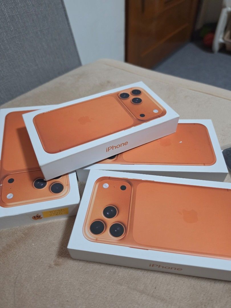 Iphone 17 pro max (Category: iPhone 17 Series) located in Manila. Submitted by angelicao19940 (Listing ID 1462774256, Image 2). Description: 4 pcs available ..