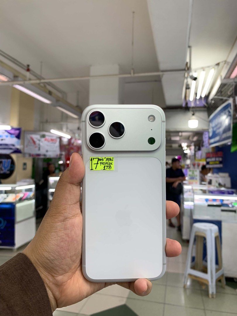iPhone 17 Pro Max 1TB Factory Unlock No Issue Secondhand (Category: iPhone 17 Series) located in Pasig City. Submitted by FarAndRayShop (Listing ID 1462858787, Image 1). Description: 🔥 A GADGET SHOP — BUY • SELL • SWAP 📱 iPhone 17 Pro Max 1TB 💰 PRICE: ₱92,499 Looking for a legit, authentic, and hassle-free gadget transaction? You’re in the right place! ✨ UNIT DETAILS: ✅ Factory Unlocked ✅ Authentic / Genuine Unit ✅ No Hidden Issues ✅ Fully Fun