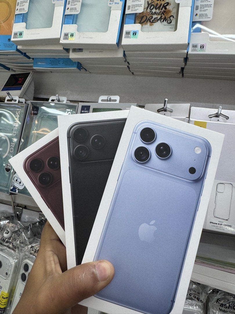 Iphone 18 pro max (Category: iPhone 18 Series) located in San Juan City. Submitted by bravegem_40ff92 (Listing ID 1462761480, Image 1). Description: iPhone 18 Pro - 256gb 97,000 PhP - 512gb 115,000 PHP - 1TB DM iPhone 18 Pro Max - 256gb 124,000 - 512gb 136,000.