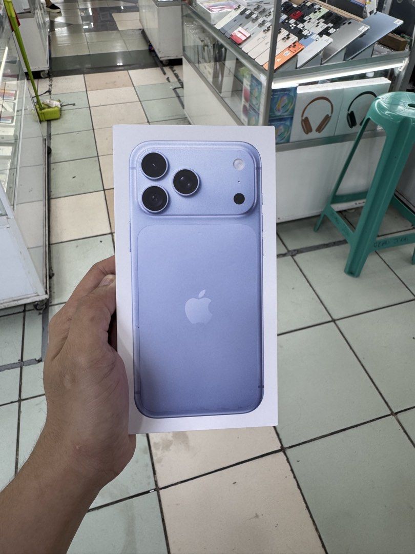 iPhone 18 pro max (256gb) (Category: iPhone 18 Series) located in Manila. Submitted by arzillah (Listing ID 1462715449, Image 2). Description: iPhone 18 pro max 256gb NTC approve Openline Brand new sealed Not activated 1yr. warranty any apple store Open for COD/COP + SF Manila area (sameday delivery) Province area (via LBC) required DP to avoid cancellations Physical store: Greenhills Shopping Center, 2ndfloor Contact#: 09482217224 Page: Arzillah