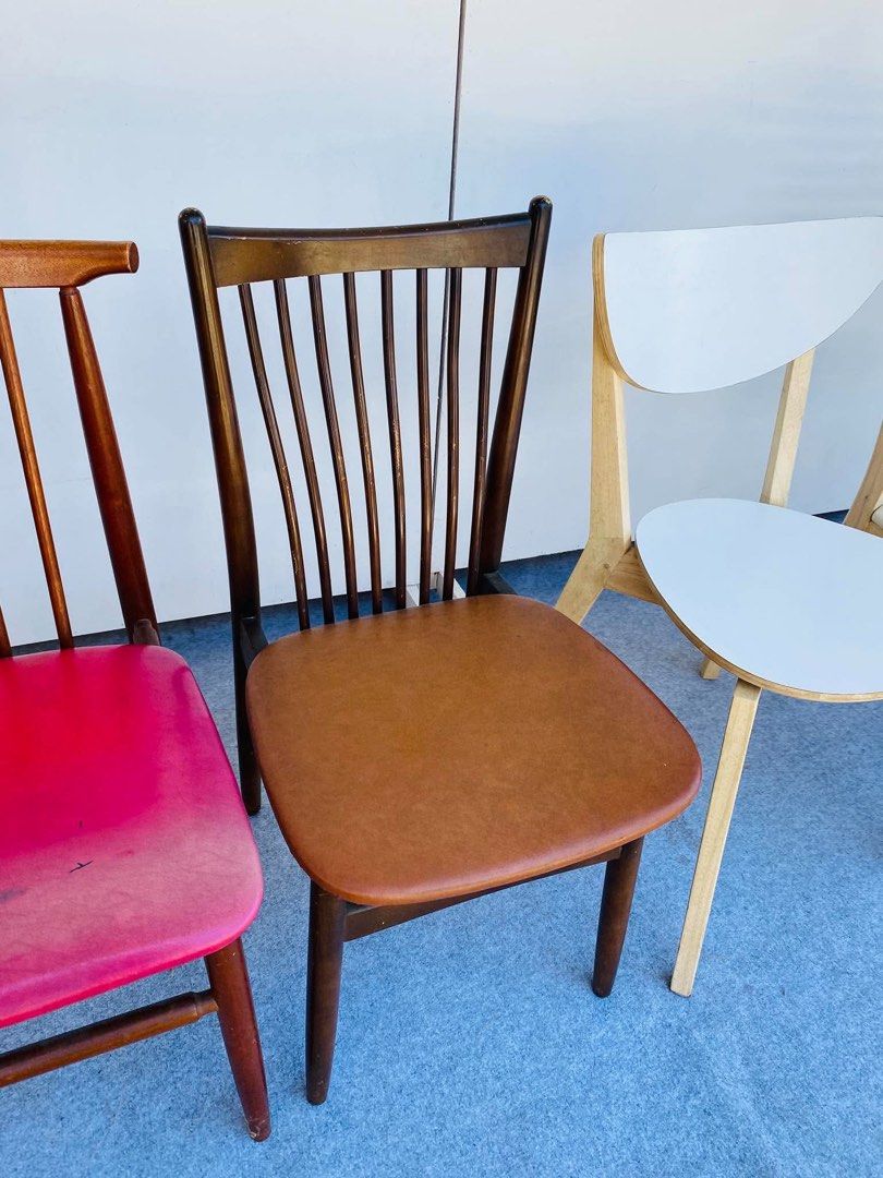 “JAPAN SURPLUS” 4PCS ASSORTED CHAIRS (Category: Chairs) located in Bulacan. Submitted by monmon555 (Listing ID 1462826134, Image 3). Description: “JAPAN SURPLUS” 4PCS ASSORTED CHAIRS 3500 Take All (AS-IS ITEM) IN GOOD CONDITION.