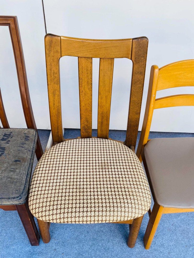 “JAPAN SURPLUS” 4PCS ASSORTED CHAIRS 4500 TAKE ALL (Category: Chairs) located in Bulacan. Submitted by monmon555 (Listing ID 1462826287, Image 2). Description: “JAPAN SURPLUS” 4PCS ASSORTED CHAIRS 4500 TAKE ALL (AS-IS ITEM) IN GOOD CONDITION.