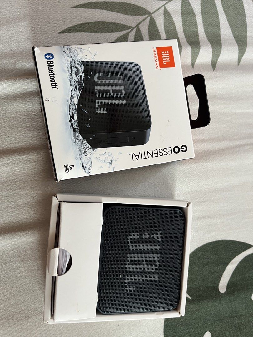 JBL GO Essential (Category: Soundbars, Speakers & Amplifiers) located in Makati City. Submitted by enelrach94 (Listing ID 1462689474, Image 2). Description: - Portable JBL Bluetooth Speaker - Color: Black - Waterproof design, perfect for outdoors - 5 hours of playtime on a single charge - Wireless connectivity - Compact and easy to carry - Comes in original packaging.
