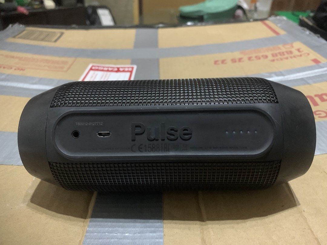 Jbl pulse 1 (Category: Soundbars, Speakers & Amplifiers) located in Taytay. Submitted by the_fort (Listing ID 1462860811, Image 3). Description: For sale Jbl pulse 1 Very good sound condition For declutter ng mga speakers 2,300 pesos Taytay rizal.