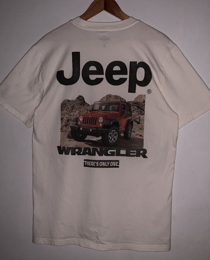JEEEP FOR SALE (Category: Tshirts & Polo Shirts ) located in Angeles City. Submitted by browsetheracks (Listing ID 1462802106, Image 1). Description: FOR SALE JEEEP WWRANGLER GRAPHIC TEE SIZE LARGE ON TAG (22×28) IN EXCELLENT CONDITION! *MADE WITH HEAVY COTTON MATERIAL ₱550+SHIPPING FEE DM ME FOR MORE INFO 🔌 Note: Every item is photographed accurately to showcase its actual condition. Before shipping, each garment is meticulously cleaned, steam 