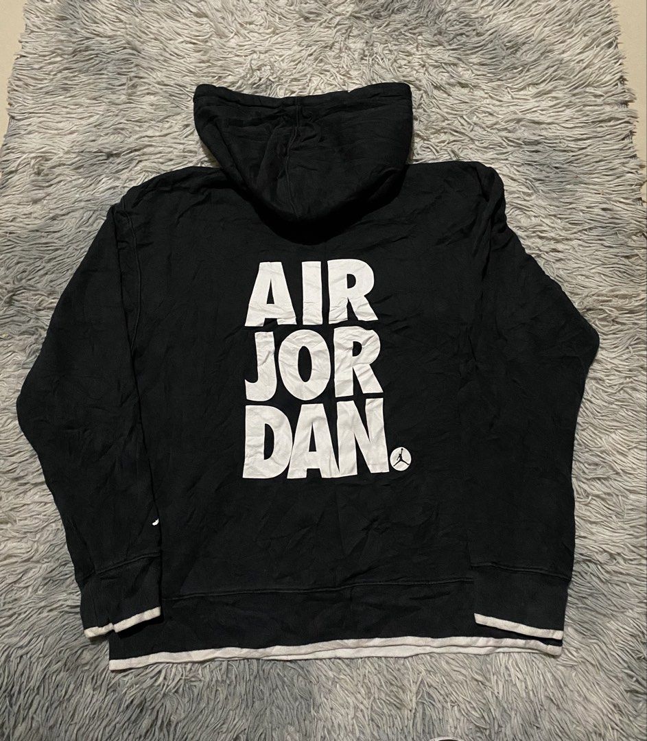 Jordan Jump Man (Category: Coats, Jackets and Outerwear) located in Malaybalay. Submitted by marjurielo67547 (Listing ID 1462752827, Image 2). Description: .