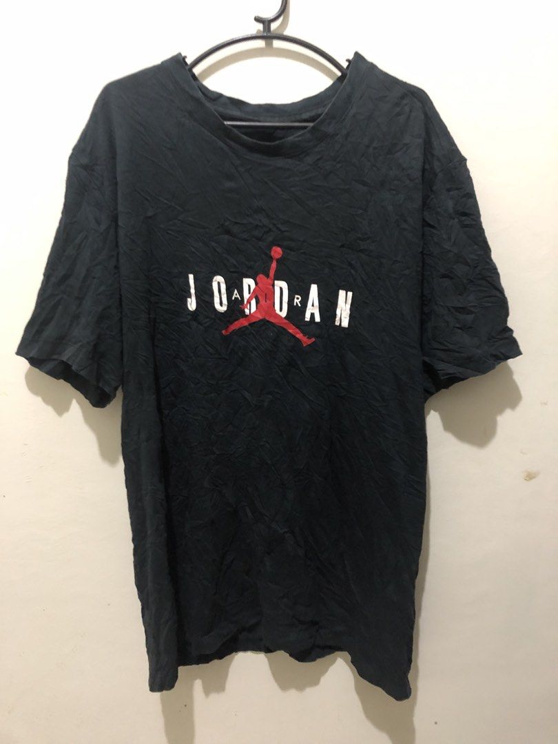 Jordan Rare Print (Category: Formal Shirts) located in Tumauini. Submitted by joshtan0812 (Listing ID 1462795989, Image 3). Description: .