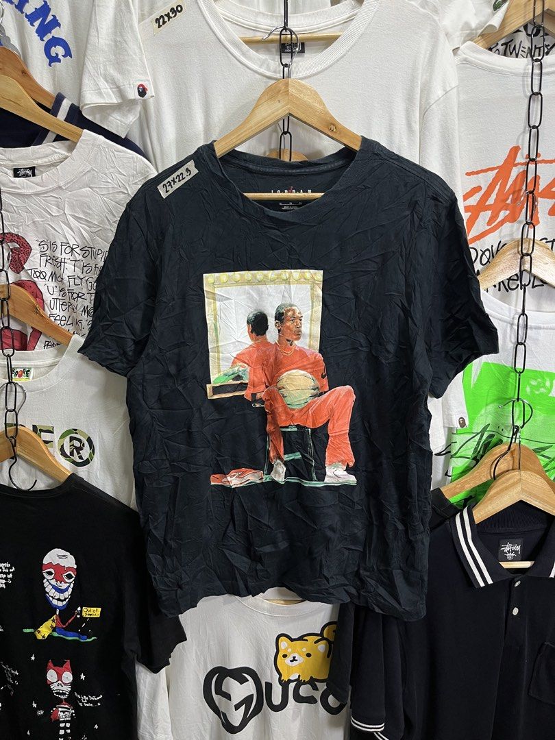 JORDAN SHIRT (Category: Tshirts & Polo Shirts ) located in Manila. Submitted by aldrenyap109491 (Listing ID 1462818020, Image 1). Description: 💎JORDAN 🔳CONDITION:9.7/10 EXCELLENT 🔳COLOR RATE:9.7/10 🔳DIMENSION:27X22.3 🔳BEST FIT: LARGE TO SEMI XL 🔳MOP:GCASH/CASH 🟥ISSUE: NEED WASH LANG FRESH FROM BALE(NO ISSUE PRINT) MINE:₱480 (FREE SHIPPING ) (AUTOMATICALLY YOURS) 📍 POBLACION PUROK 5 KOLAMBUGAN LDN (9207).