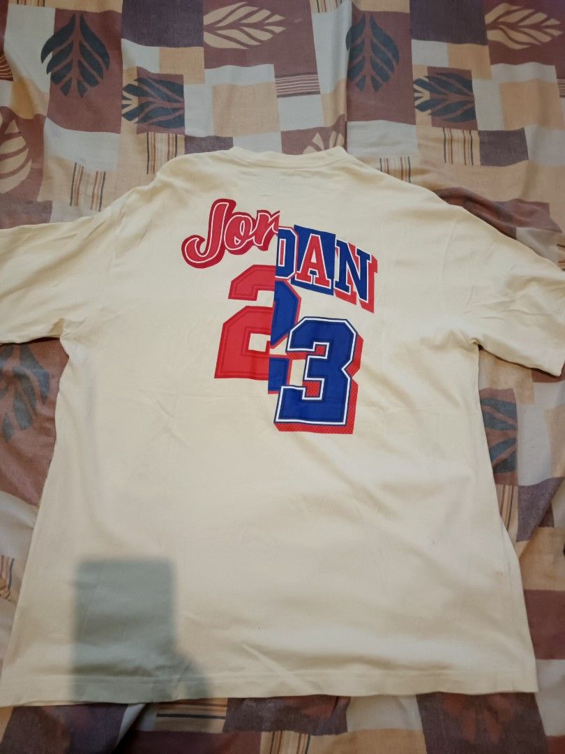 Jordan tshirt (Category: Activewear) located in Odiongan. Submitted by thriftngo26 (Listing ID 1462690815, Image 2). Description: Jordan tshirt.