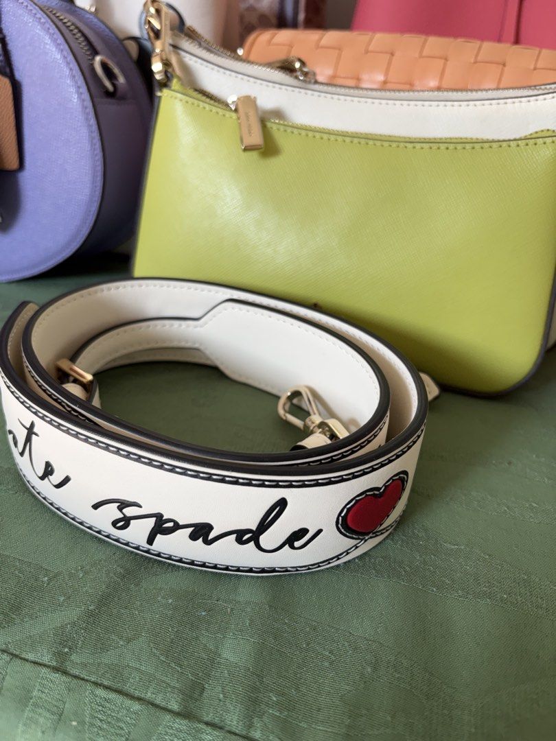 Kate Spade White Strap with Red Heart (Category: Cross-body Bags) located in Cavite. Submitted by aiks1993 (Listing ID 1462774709, Image 1). Description: 💯 authentic Message for more photos/details.