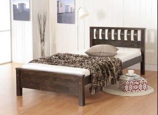 (Category: ) located in . Submitted by quefurnituretrading (Listing ID 1462794364, Image 1). Description: .