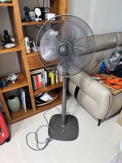(Category: ) located in . Submitted by niknik6756 (Listing ID 1462809685, Image 1). Description: .