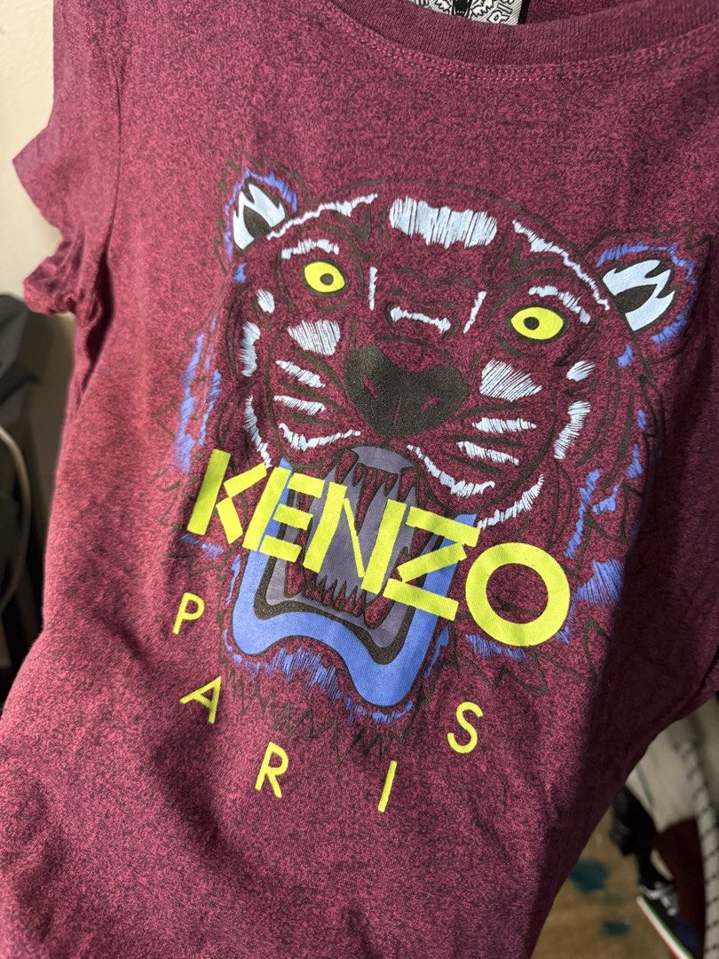 Kenzo Paris Shirt (Category: Shirts) located in Quezon City. Submitted by yaniiiiuy (Listing ID 1462722119, Image 3). Description: like new crisp ang tela and solid print no cracks 11/10 color rate M on tag xs-small- medium kasya sa teens .