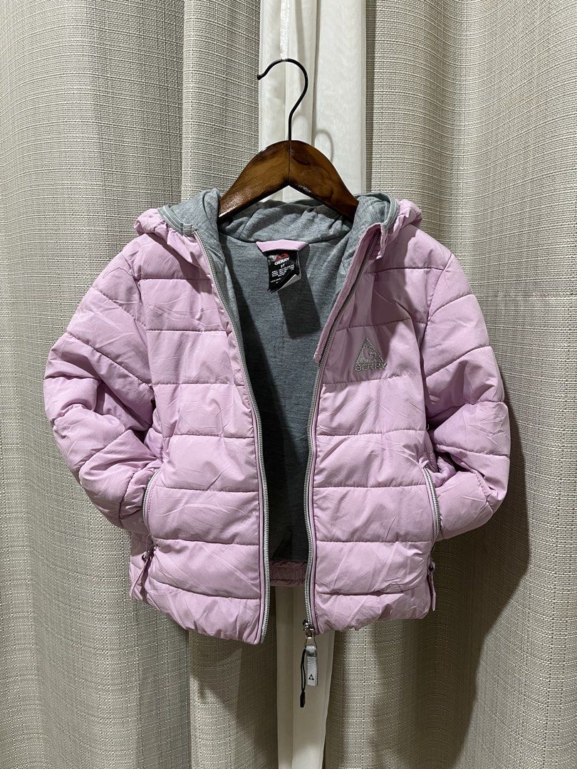 Kids (2yo&5yo) Gerry Puffer Jacket. 399 pesos each (Category: Babies & Kids Fashion) located in Tarlac. Submitted by thriftygoodss (Listing ID 1462853392, Image 2). Description: - Gerry pink puffer jacket - Features a hood and zip-up front - Two zip pockets for secure storage - Lined with soft grey fabric - Perfect for staying warm and cozy -available in 2yo and 5yo sizes.