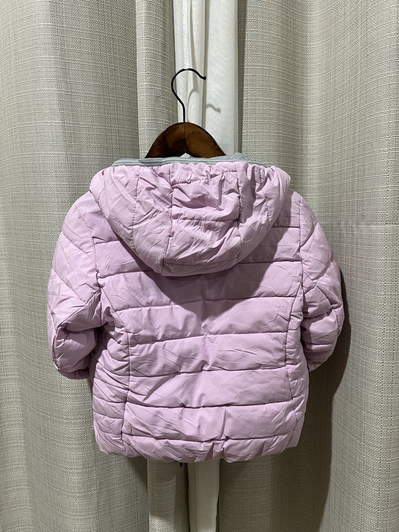 Kids (2yo&5yo) Gerry Puffer Jacket. 399 pesos each (Category: Babies & Kids Fashion) located in Tarlac. Submitted by thriftygoodss (Listing ID 1462853392, Image 3). Description: - Gerry pink puffer jacket - Features a hood and zip-up front - Two zip pockets for secure storage - Lined with soft grey fabric - Perfect for staying warm and cozy -available in 2yo and 5yo sizes.