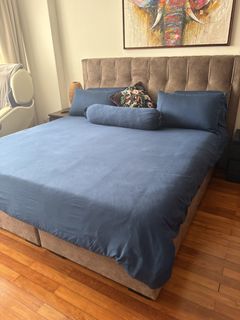 (Category: ) located in . Submitted by ida_it (Listing ID 1462808425, Image 1). Description: .